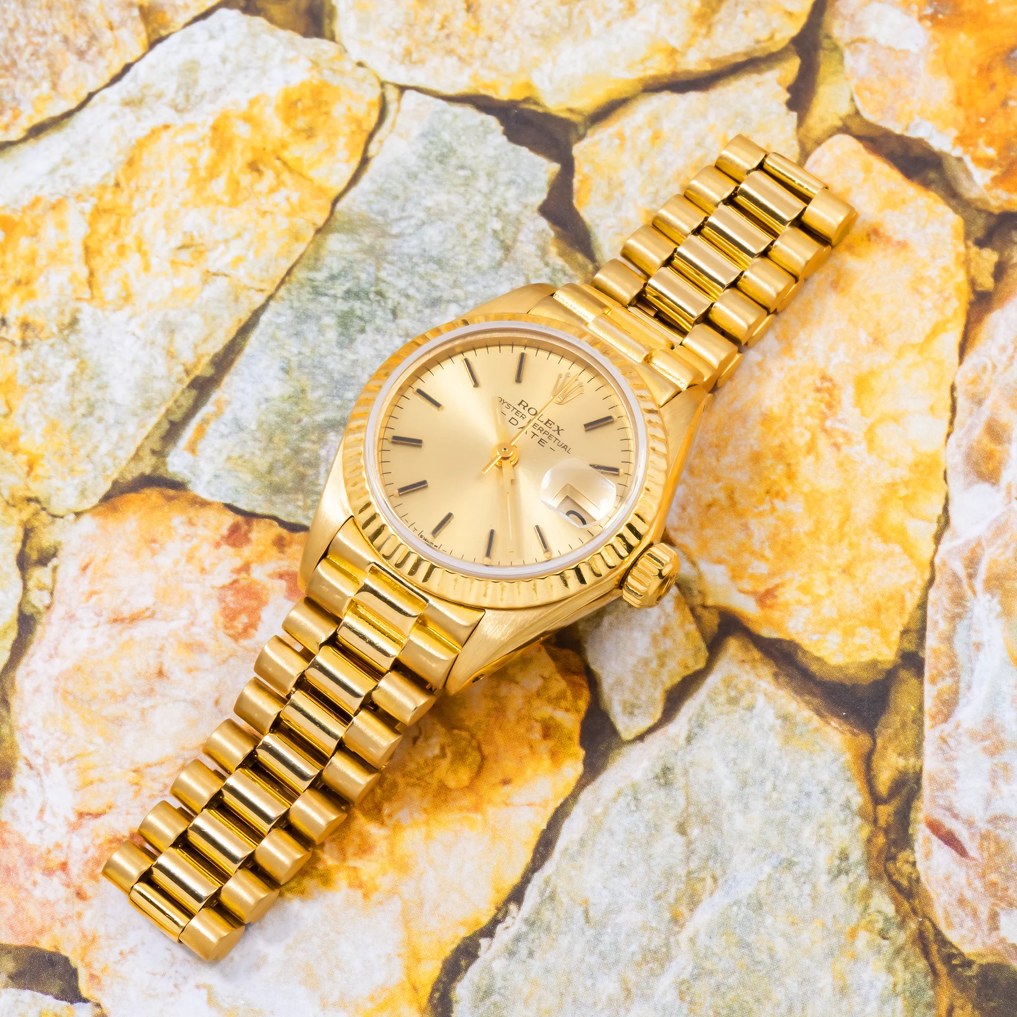 Rolex Datejust 26MM 69178 Champagne Dial Fluted Bezel 18K Yellow Gold President Bracelet - Image 4