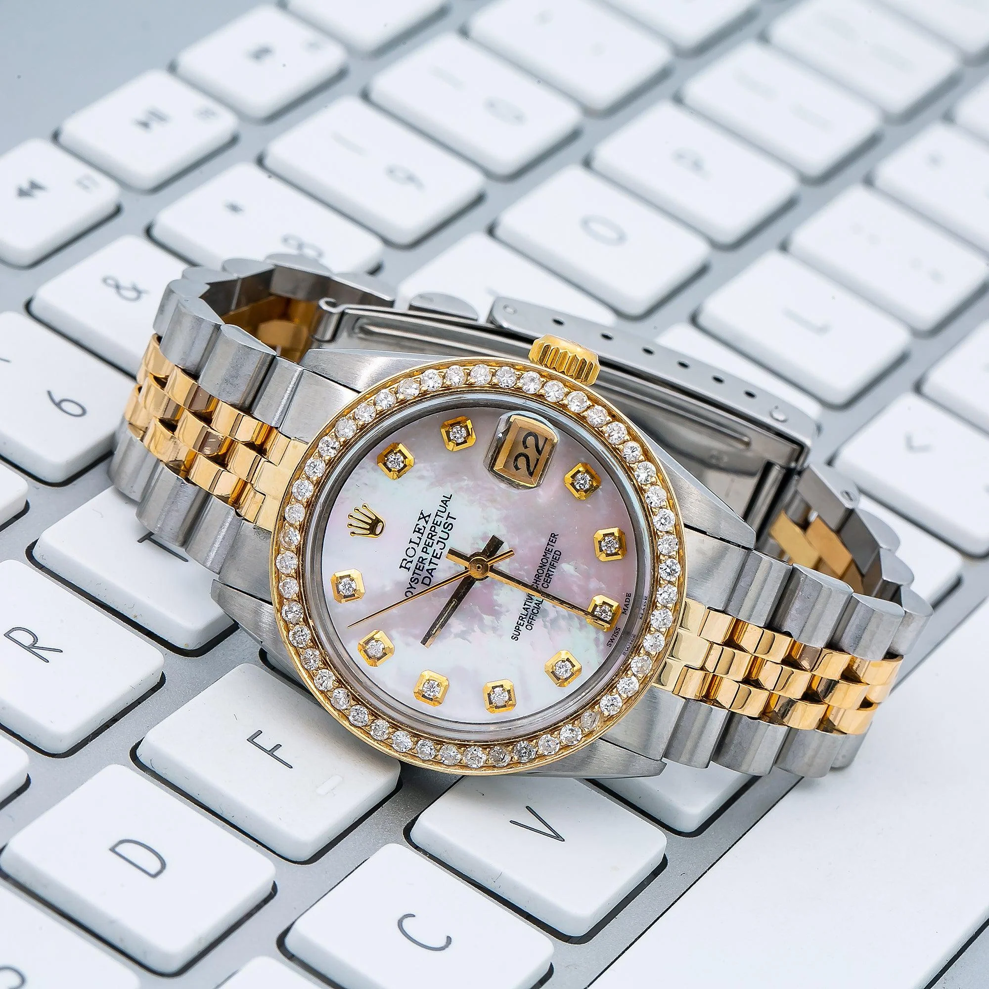 Rolex Datejust 31MM 6824 Pink Mother of Pearl Diamond Dial Diamond Bezel Two Tone Yellow Gold Jubilee Bracelet - Image 2