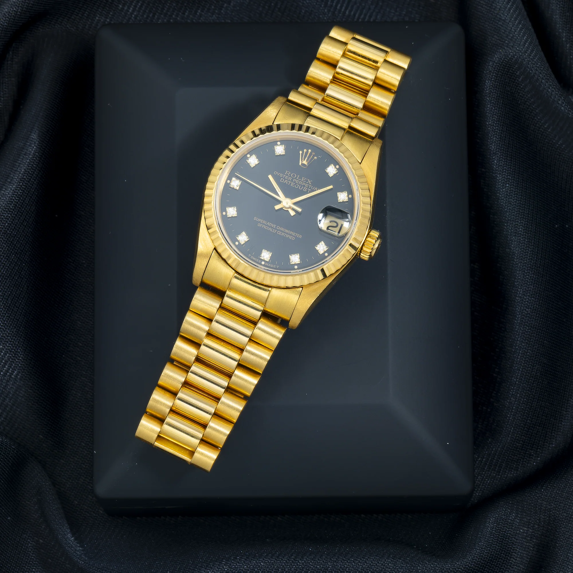 Rolex Datejust 31MM 68278 Black Diamond Dial Fluted Bezel 18K Yellow Gold President Bracelet - Image 4