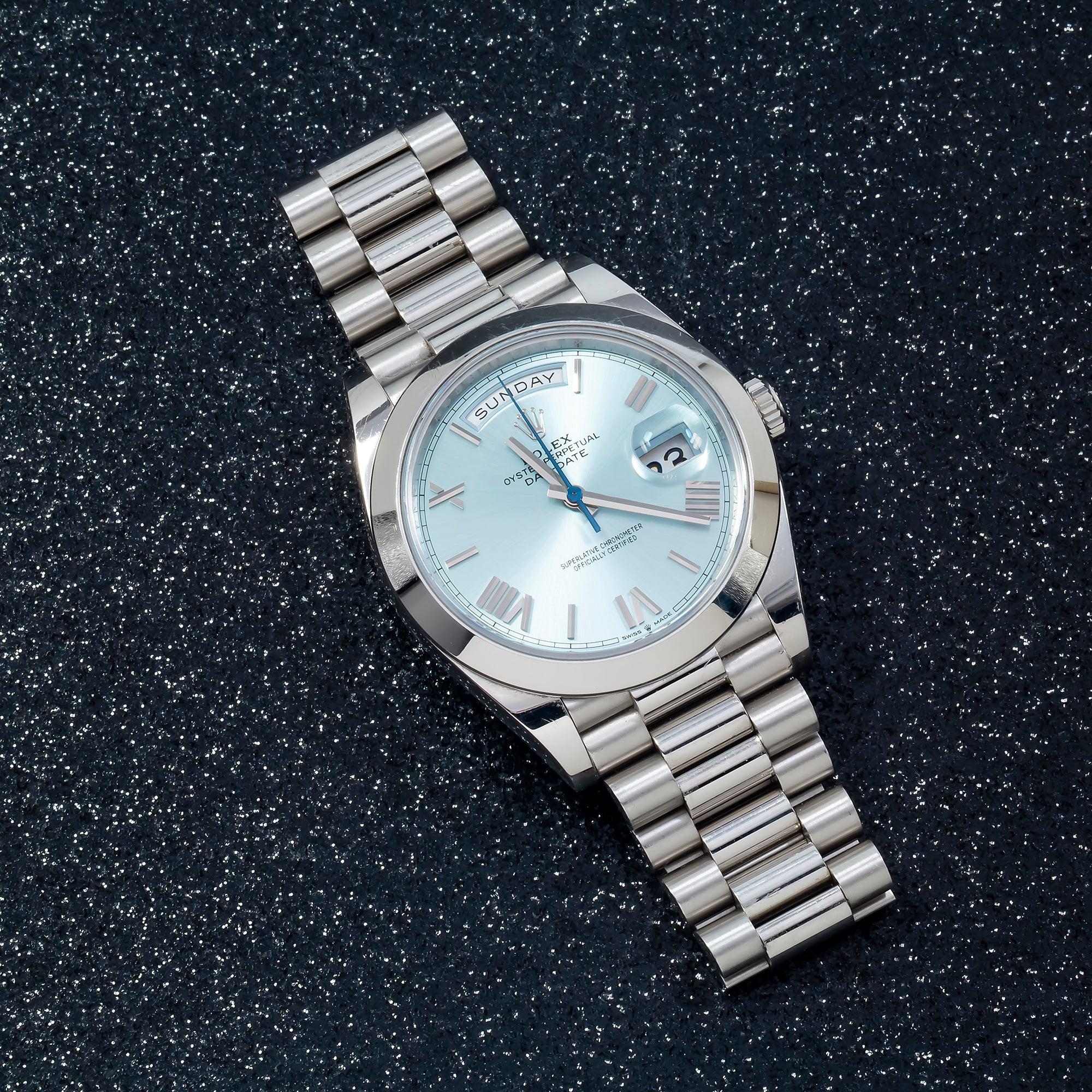 Rolex Day-Date 40MM 228206 Ice Blue Roman Dial Platinum Smooth Bezel Platinum President Bracelet - Image 4