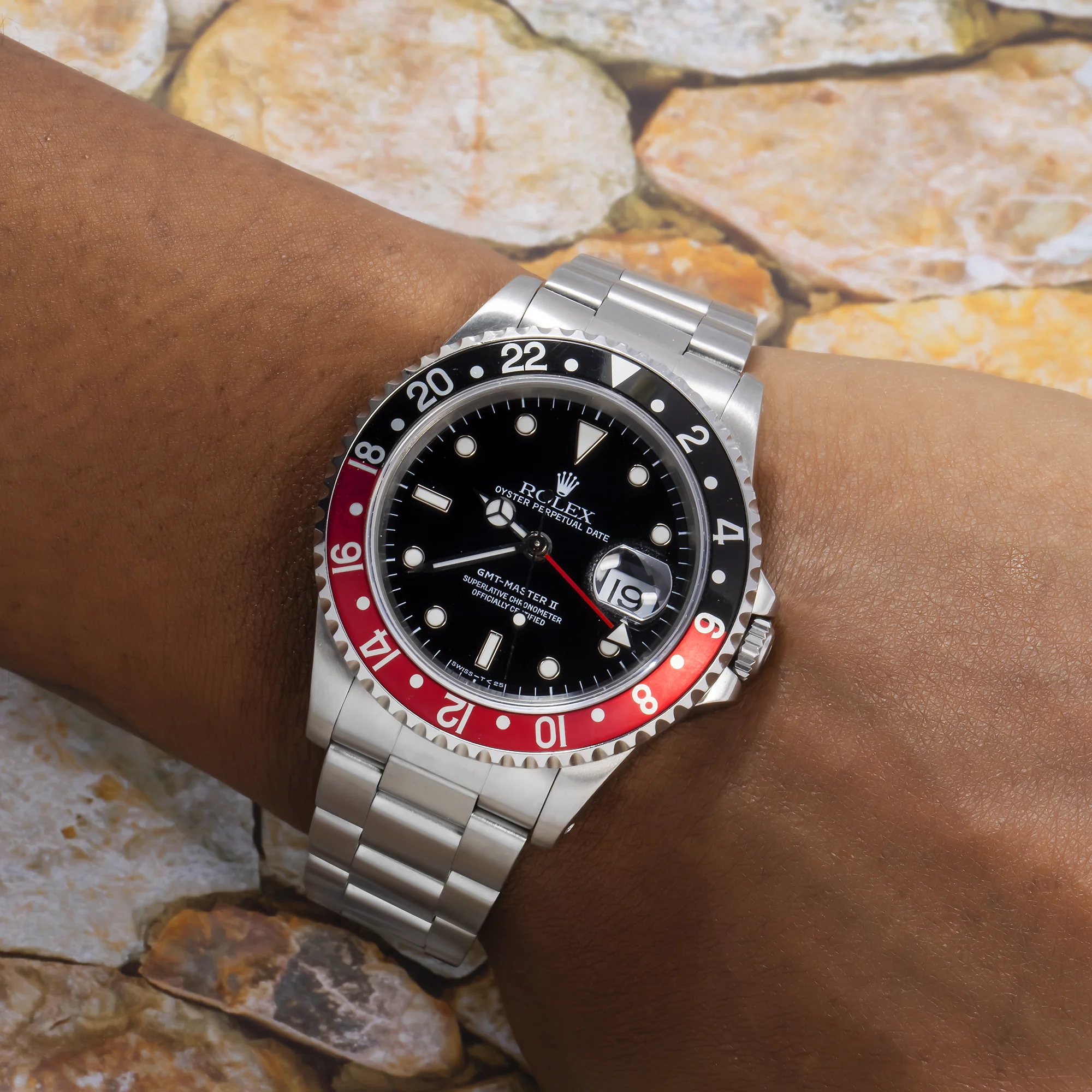 Rolex GMT-Master II 40MM 16710 Coke Black Dial Black & Red Ceramic Bezel Stainless Steel Oyster Bracelet - Image 6