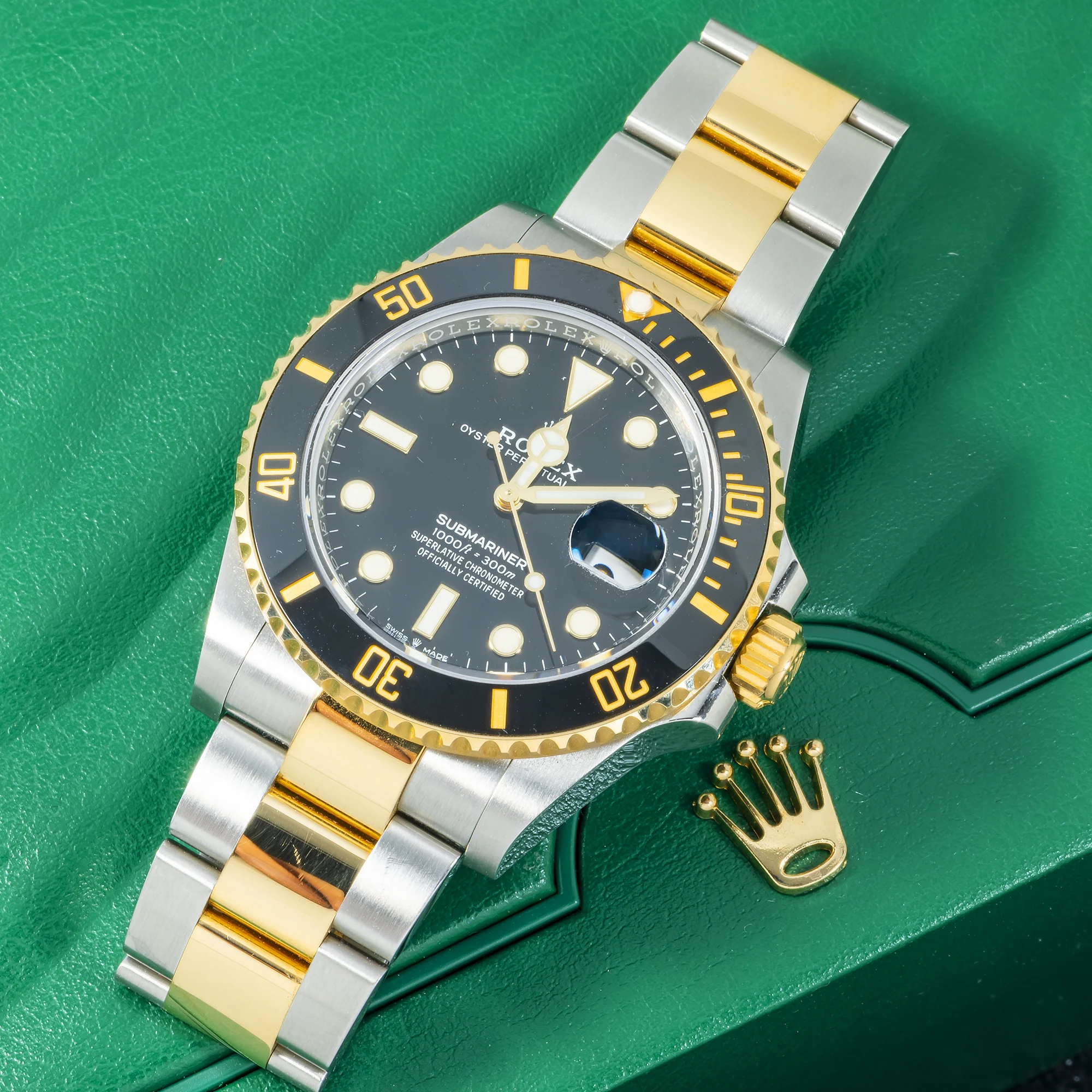 Rolex Submariner Date 41MM 126613LN Black Dial Black Ceramic Bezel Two Tone Yellow Gold Oyster Bracelet - Image 4